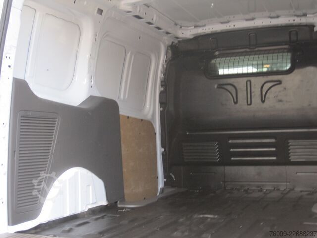 Long-wheelbase panel van Ford Transit Connect 240 lang L2 Trend