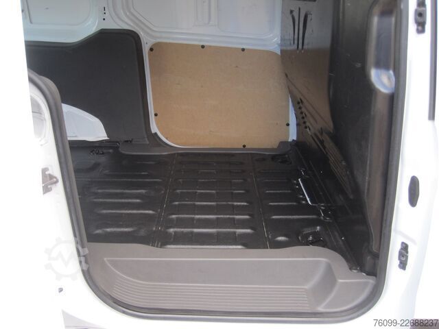 Long-wheelbase panel van Ford Transit Connect 240 lang L2 Trend