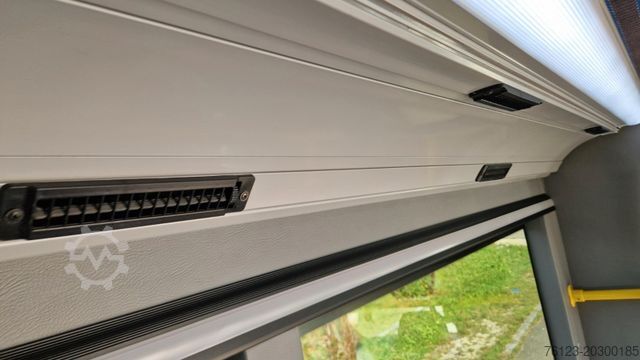 City bus MERCEDES-BENZ Frontniederflur Sprinter 515/517 Daily