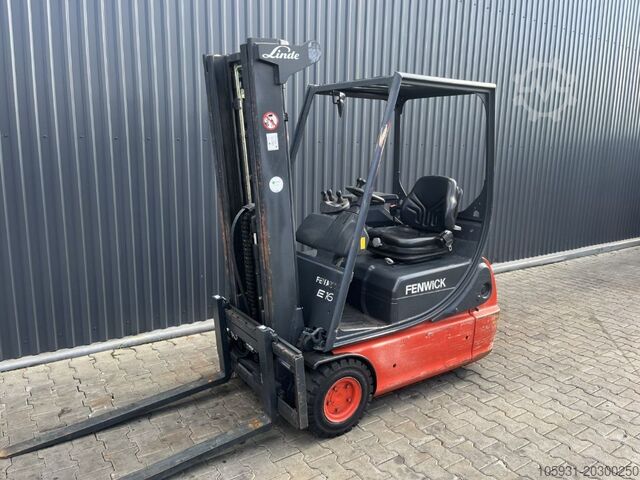 Electric 3-wheel forklift Linde E16C-01