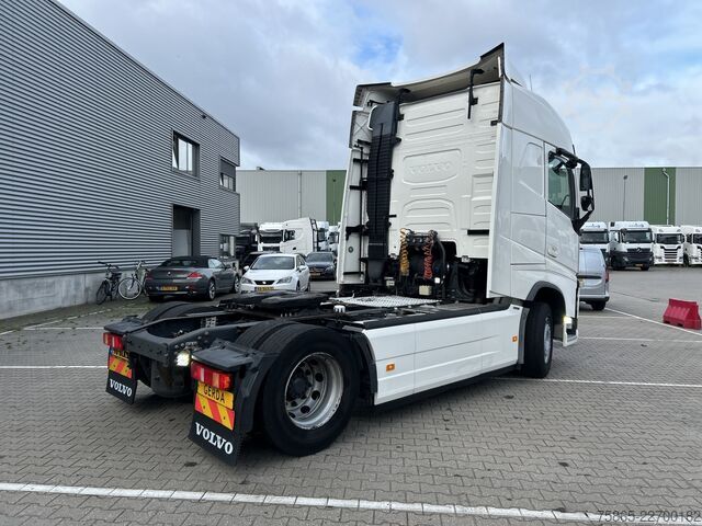 Standard-SZM Volvo FH 420 Globetrotter / 861 dkm / Night AC / VEB+...