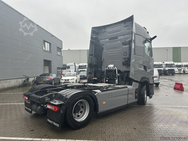 Standard-SZM Renault T High 480 Turbo Compound / 132 dkm / 2 Tanks /...