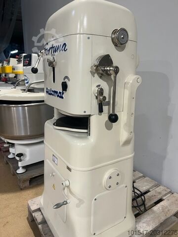Automatic divider Fortuna A3