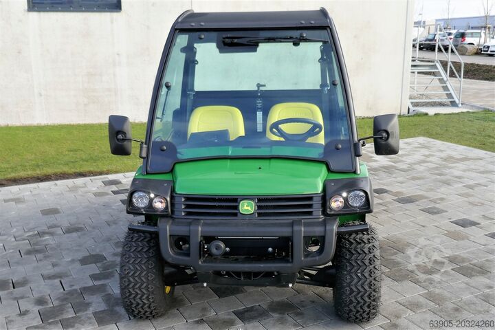 Tugger John Deere Gator HPX815E