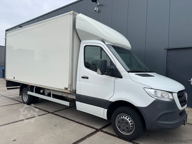 Koffer Mercedes-Benz SPRINTER 514 / Automaat / APK: 1-2027 / NL Van