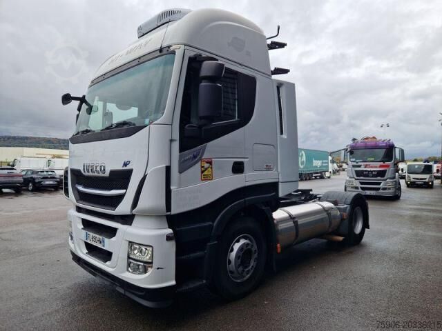 Standard tractor unit Iveco Stralis NP 460