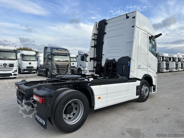 Standard road tractor Volvo FH I-Save 500 Aero