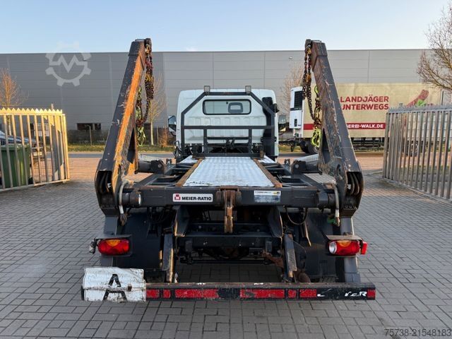 Transporter mit Kipper FUSO Canter 7C18 Absetzkipper VERBREITERBAR/Klima