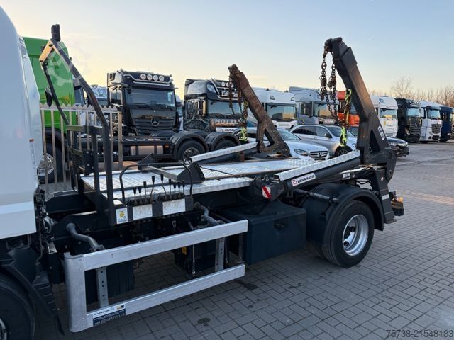 Transporter mit Kipper FUSO Canter 7C18 Absetzkipper VERBREITERBAR/Klima