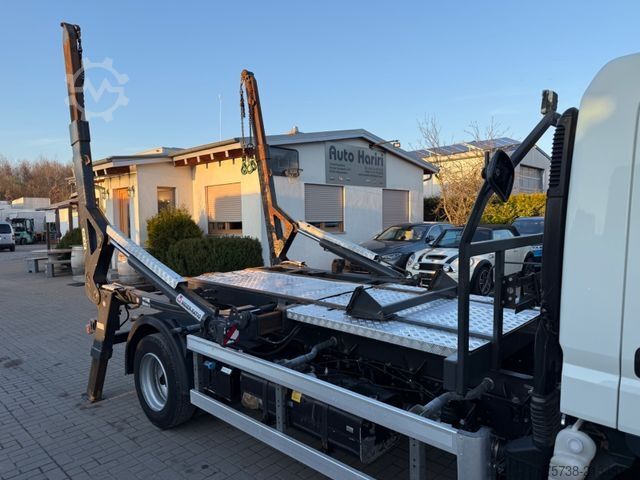 Transporter mit Kipper FUSO Canter 7C18 Absetzkipper VERBREITERBAR/Klima