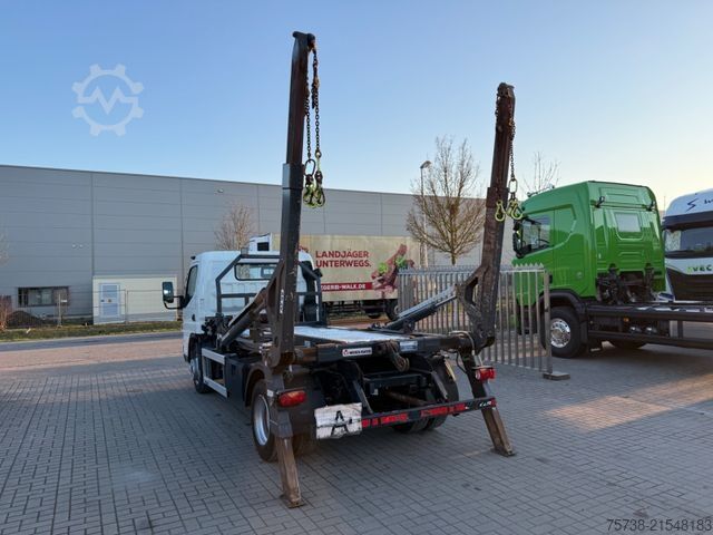 Transporter mit Kipper FUSO Canter 7C18 Absetzkipper VERBREITERBAR/Klima