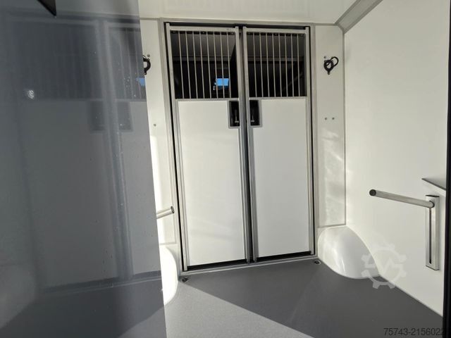 Viehtransporter RENAULT Master STX  Haras AUTOM. NEW MODEL 2025