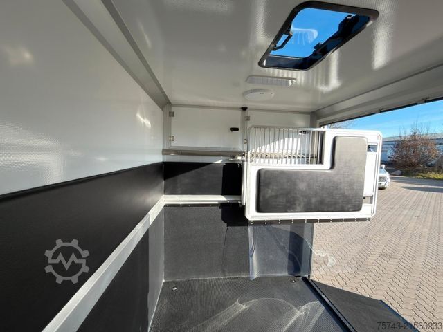 Viehtransporter RENAULT Master STX  Haras AUTOM. NEW MODEL 2025