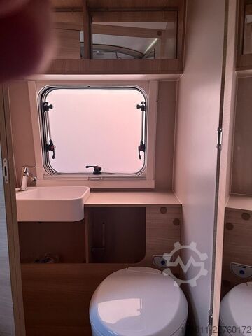 Campervan CHAUSSON Sport Line F+S - 5 Betten 5 Sitzplätze