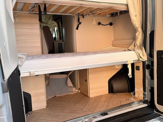 Campervan CHAUSSON Sport Line F+S - 5 Betten 5 Sitzplätze