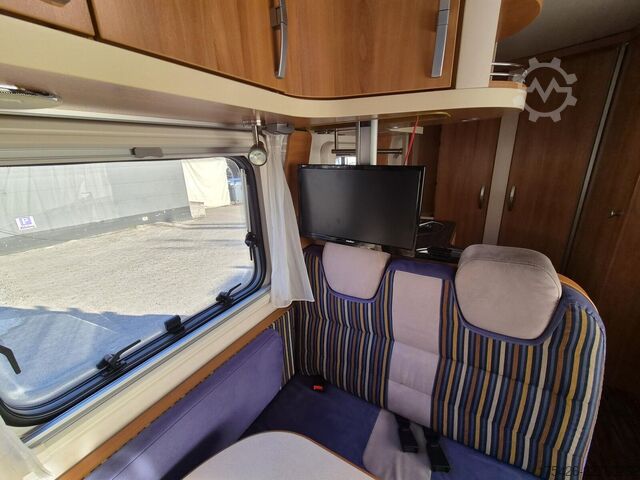 Integrated camper HYMER/ERIBA B-Klasse CL 508  *Solar*SAT*Duo-Control*2. Hand*