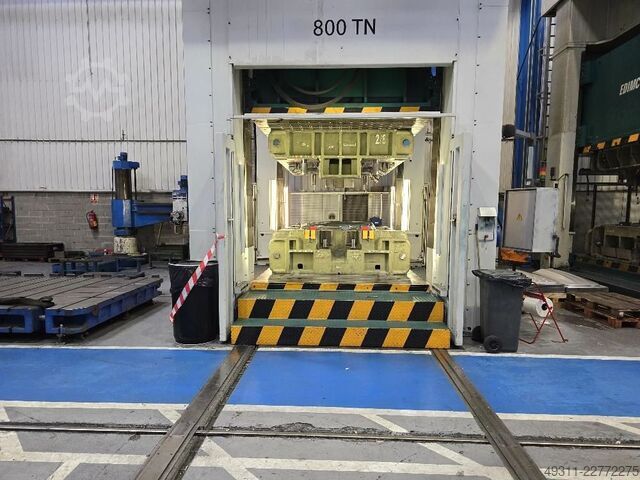 Hydraulic press Loire Gestamp 800