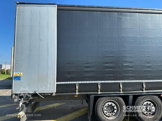 Auflieger mit Pritsche & Plane Schmitz Cargobull Semitrailer Curtainsider Standard