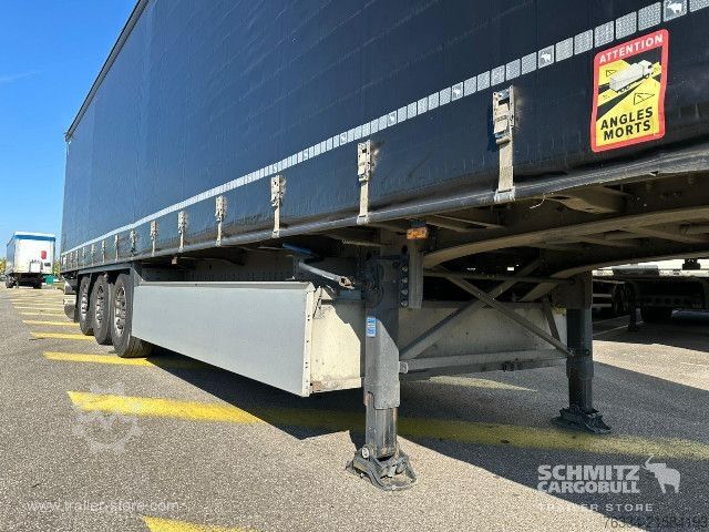 Auflieger mit Pritsche & Plane Schmitz Cargobull Semitrailer Curtainsider Standard