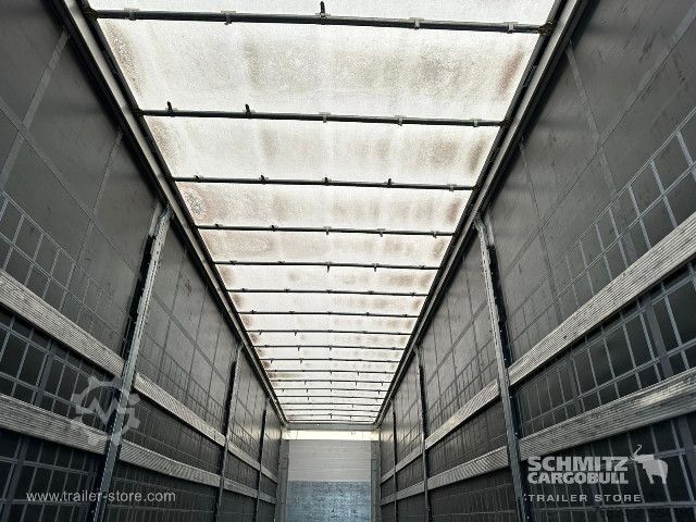 Auflieger mit Pritsche & Plane Schmitz Cargobull Semitrailer Curtainsider Standard