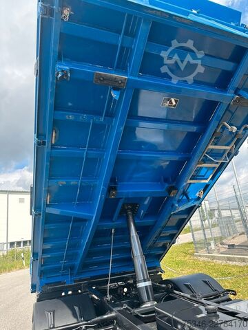 Tipper truck MAN TGM 15.290/Kipper/4x2/NL7,7To/AHK/Nur 61 tkm/Top