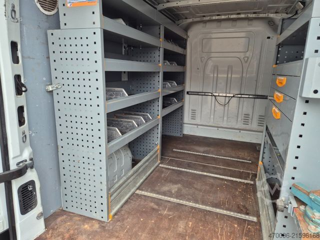 Kastenwagen NISSAN NV400 Kastenwagen L1H1 3,3t PRO*AHK 2500KG*Regal