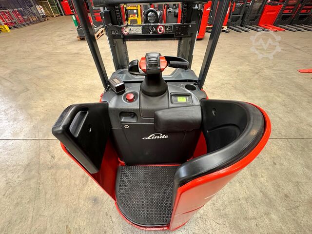 Hochhubwagen Linde D 12HPSP [ID: 318]