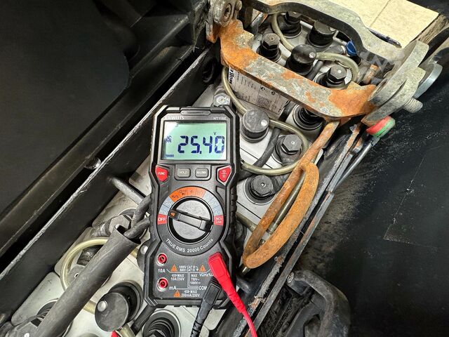 Hochhubwagen Linde D 12HPSP [ID: 318]