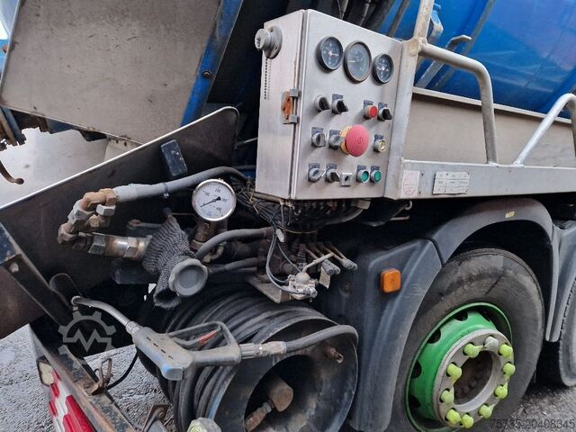 Suction vehicle MAN TGA 26.360 6X2