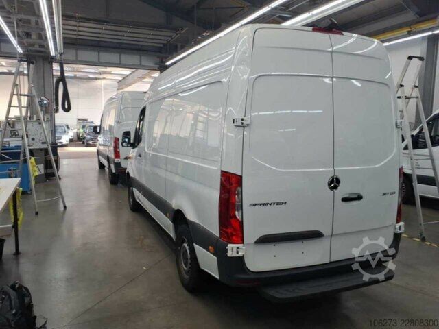 Van Mercedes-Benz Sprinter 317 CDI,L2H2,Automatik,Kamera,Navi