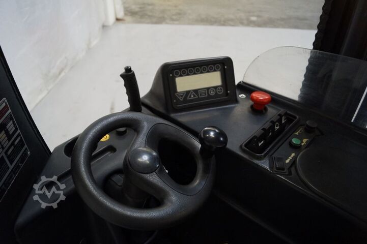 Reach Truck OM Thesi A1