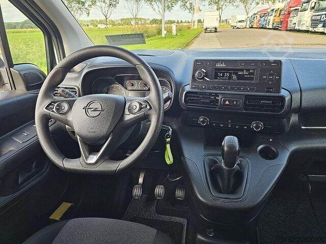 Suitcase OPEL COMBO 1.5 L2 2xZjdeur NAP Airco Trekhaak 1e Eig...