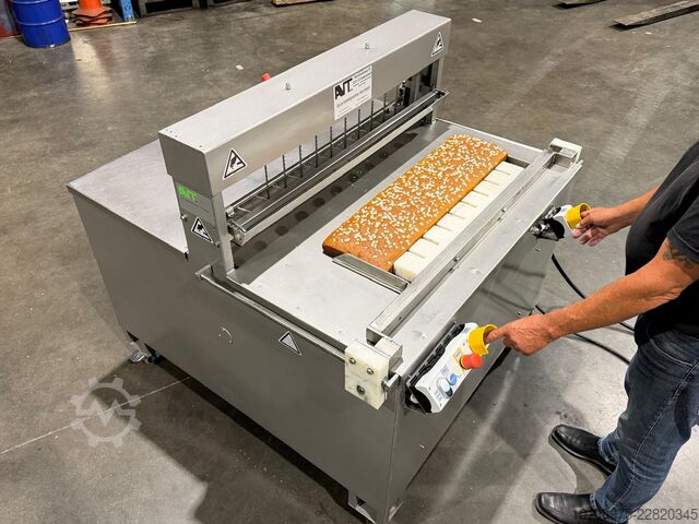 Kuchenschneidemaschine AVT b.v. 