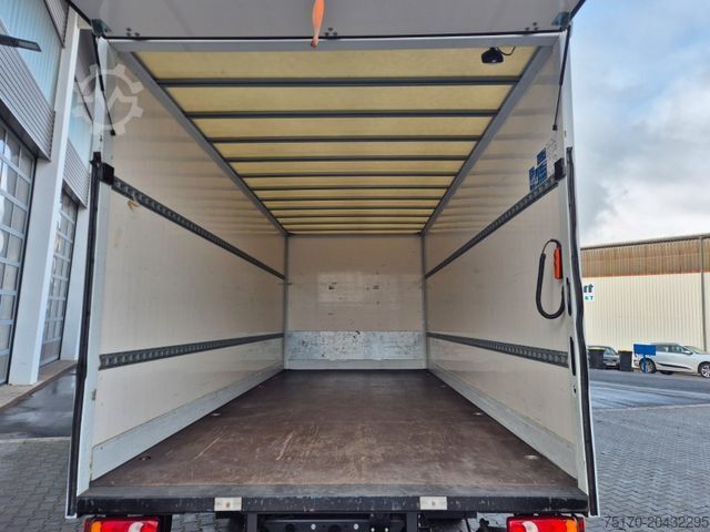 Transporter mit Koffer IVECO Eurocargo 75-210 Koffer LBW