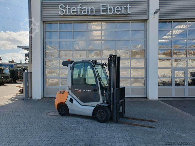 Frontstapler STILL RX70-35 / Triplex: 4.80m / nur 2.004h! / Klima