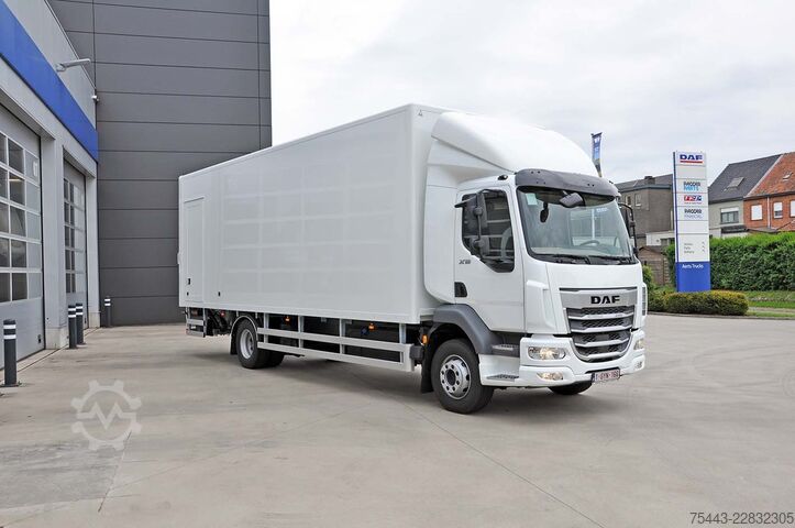 Koffer DAF XB 230 FA 4x2 ST968 12T Powerline - Plywood Vee...