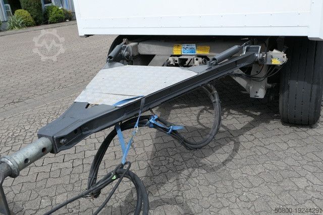 Box trailer Wüllhorst PRA, seitlich zum Öffnen, Luftfederung