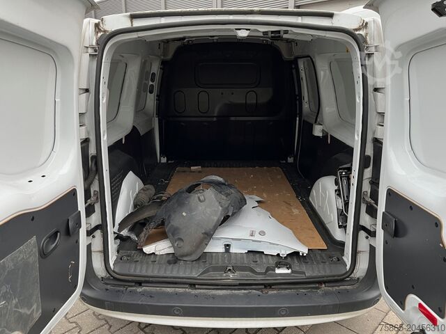 Hochdachkombi Mercedes-Benz Citan 109 CDI / Extra Lang / UNFALL / DAMAGE