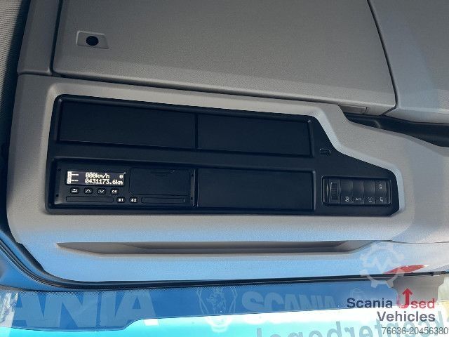 Standard SZM Scania R 500 A4x2NA RETARDER LED NAVI PTO