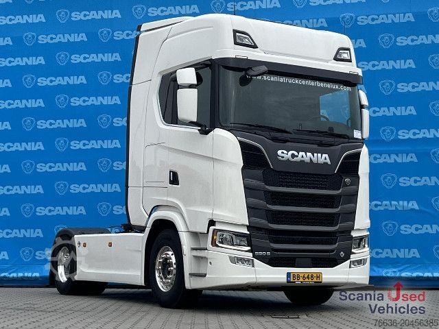 Standard SZM Scania S 590 A4x2NA V8 RETARDER DIFF-L 8T NAVI LED ALCOA