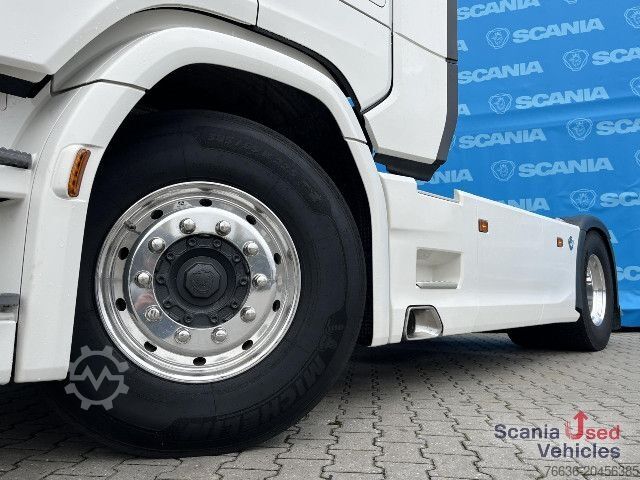 Standard SZM Scania S 590 A4x2NA V8 RETARDER DIFF-L 8T NAVI LED ALCOA