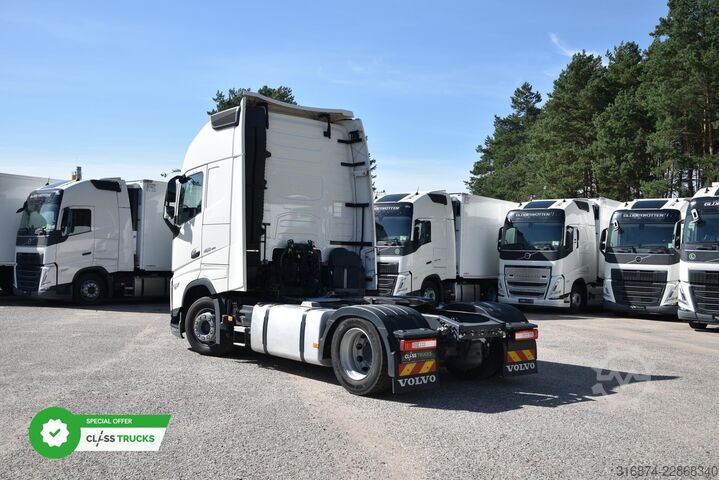 Standard tractor unit VOLVO FH 460 Globetrotter XL Varios i-Save