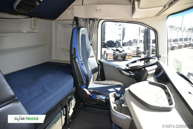 Standard tractor unit VOLVO FH 460 Globetrotter XL Varios i-Save