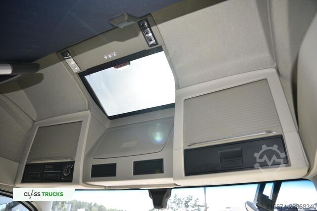Standard tractor unit VOLVO FH 460 Globetrotter XL Varios i-Save