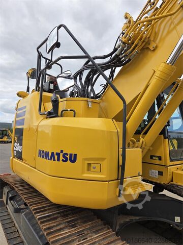 Komatsu PC228USLC-11E0 Komatsu PC228USLC-11E0