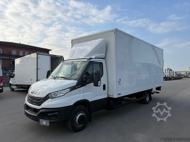 Transporter mit Koffer Iveco DAILY 72-180