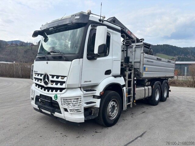 Dreiseitenkipper LKW Mercedes-Benz Arocs 2846 Kipper+HIAB 232-5