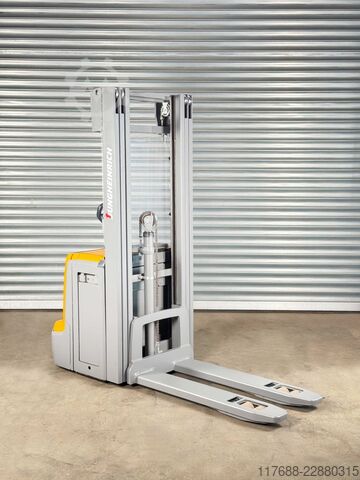 High lift truck pedestrian Jungheinrich EJC 216 + Waage nur 1.271 Std. - Service Neu