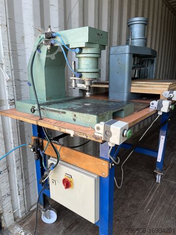 Pneumatic bookbinding press Prasa Introligatorska 