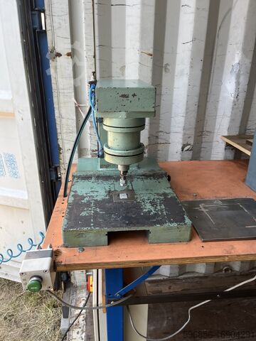 Pneumatic bookbinding press Prasa Introligatorska 